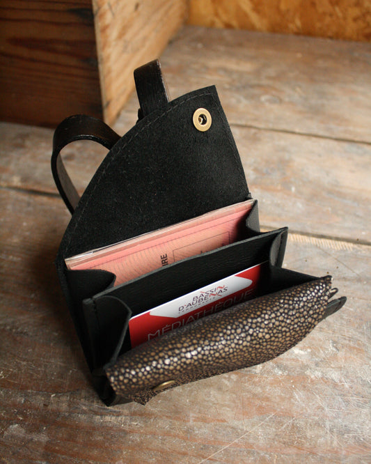 Portefeuille bicolore en cuir noir et galuchat N°1
