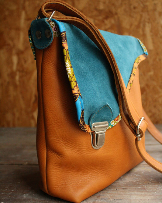 Sac Maïko en cuir camel et bleu