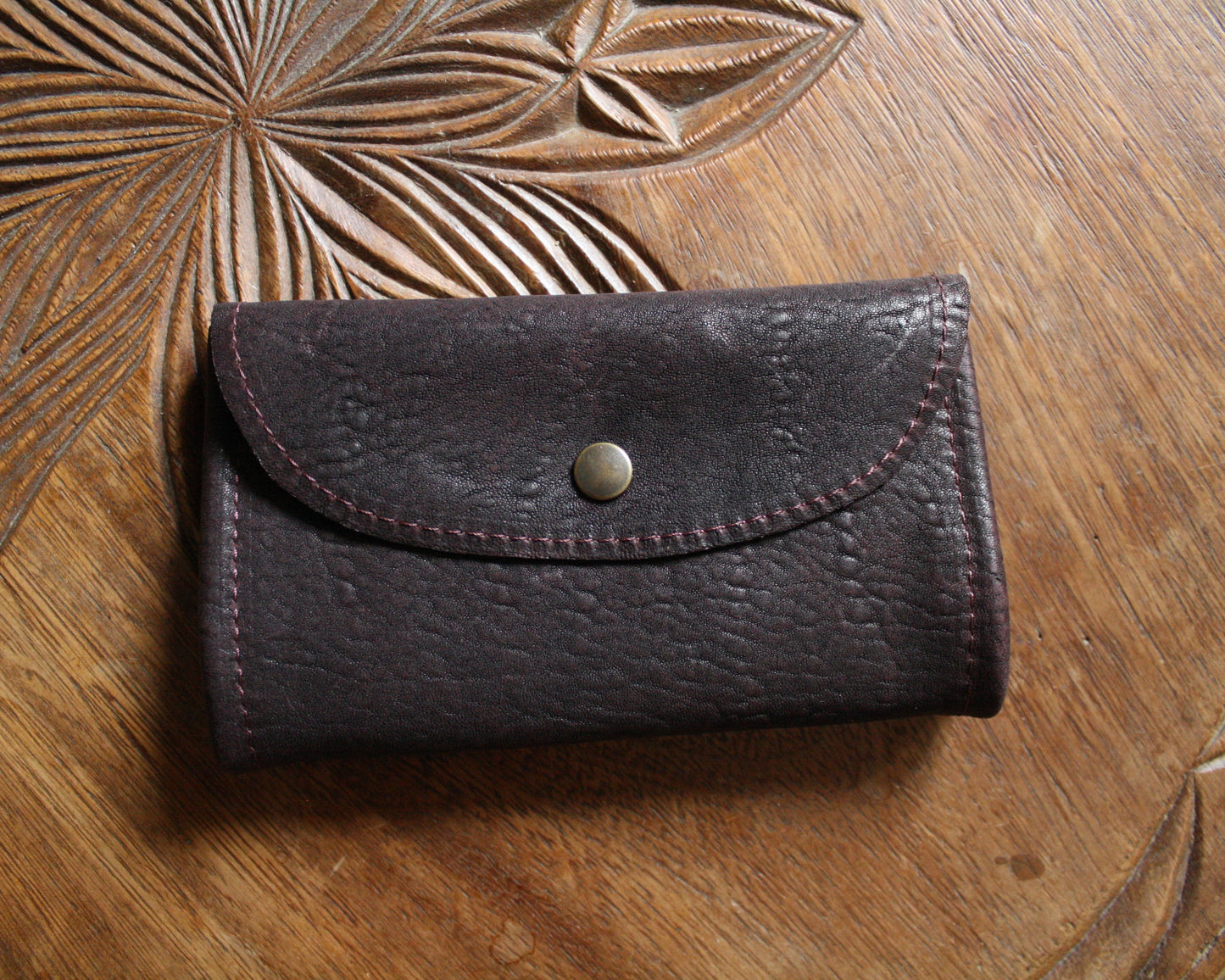 Blague à tabac cuir aubergine N°17