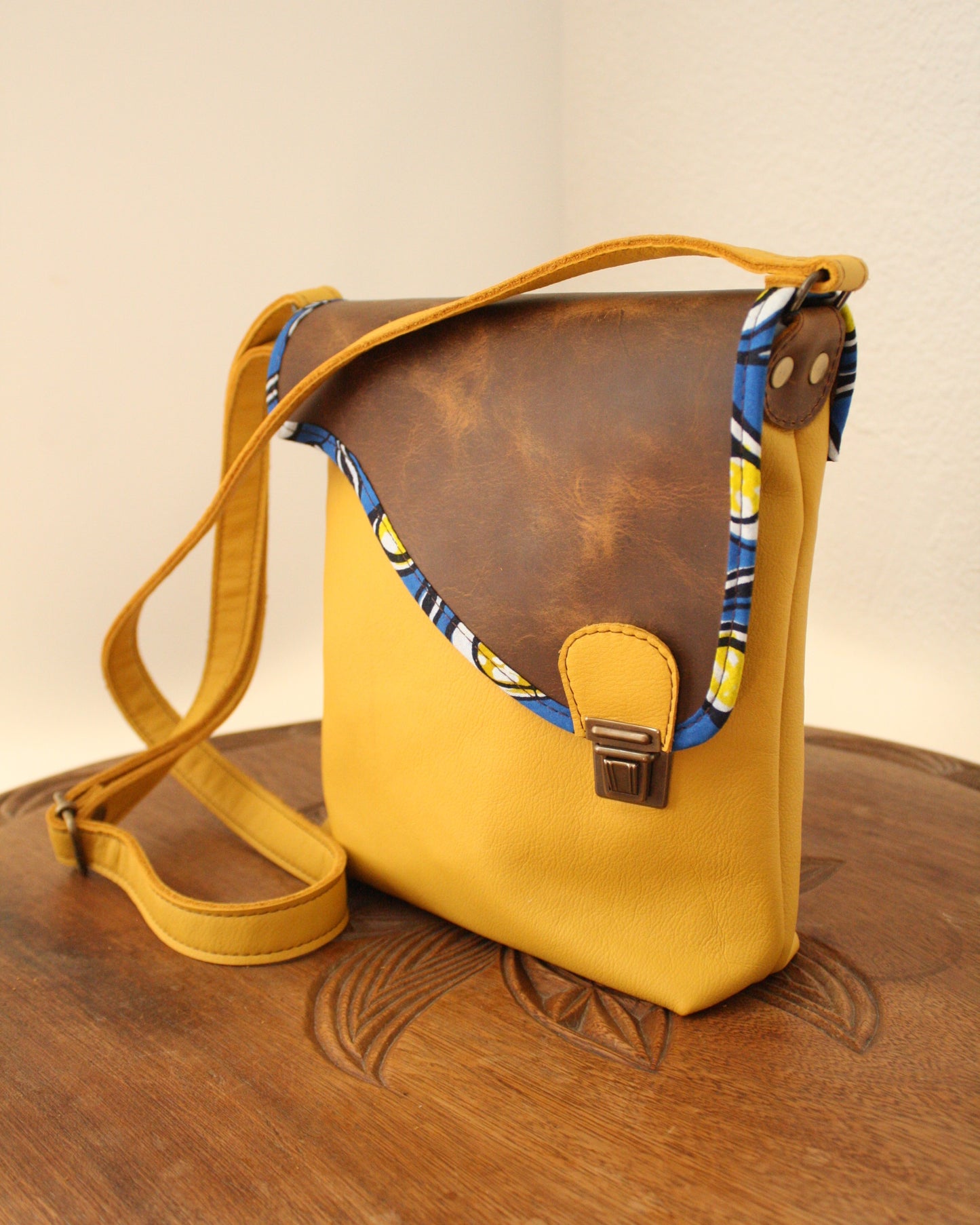 Sac Maïko en cuir jaune et marron vieilli