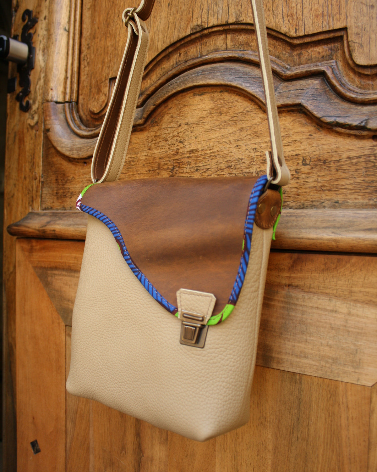 Sac Maïko en cuir beige et marron vieilli