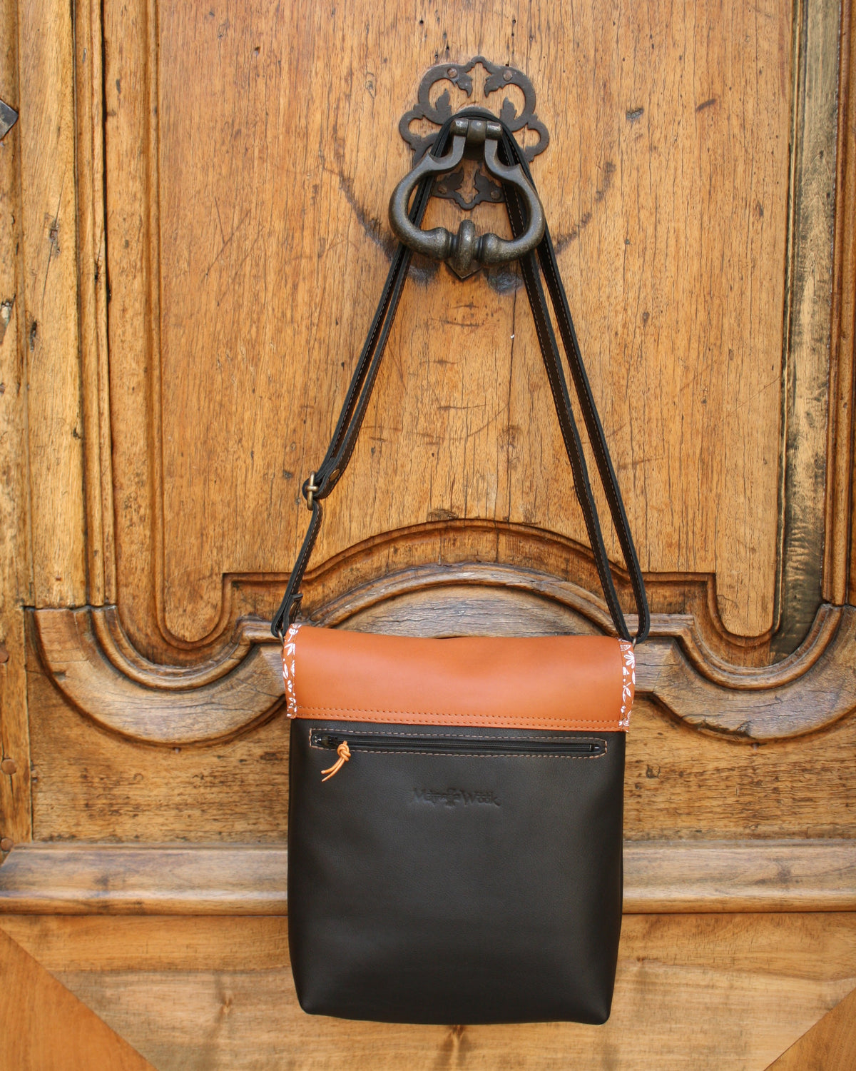 Sac Maïko en cuir noir et roux