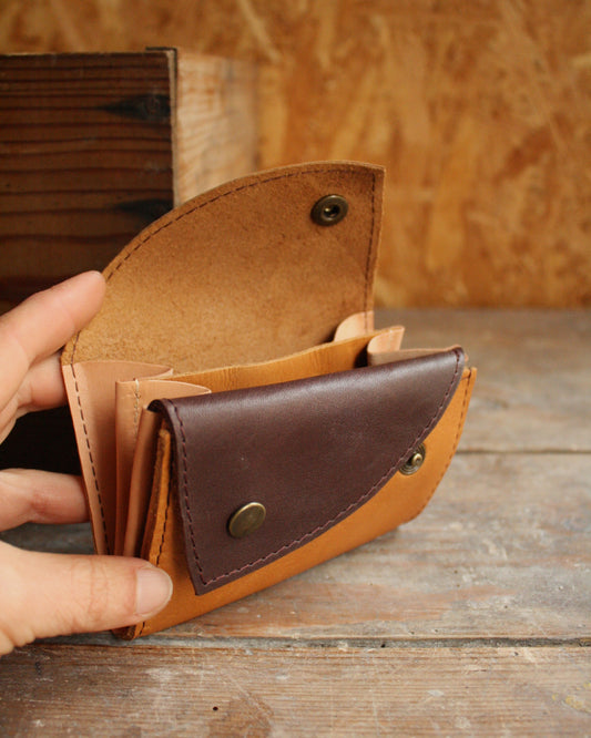Portefeuille bicolore en cuir gold et aubergine N°4